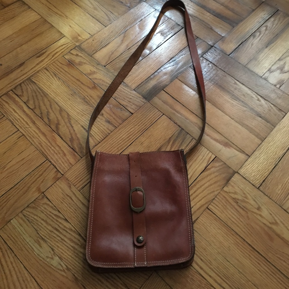 Patricia Nash Crossbody EUC - Picture 1 of 4